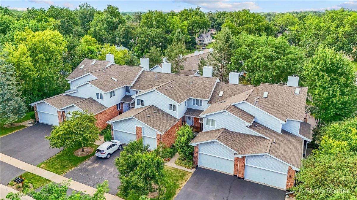 228 Charlotte Pl., Cary, IL 60013