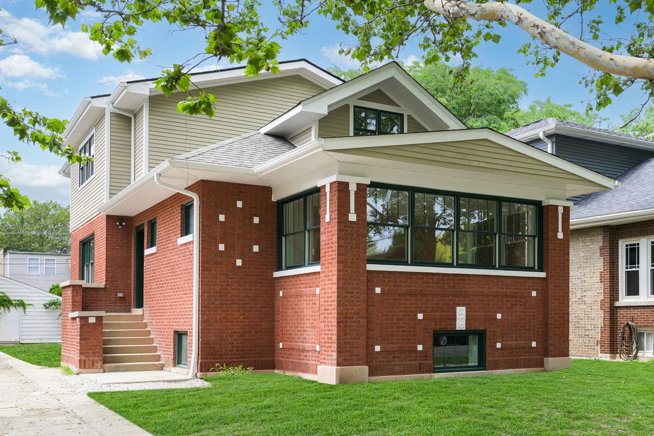 5310 N Spaulding Ave., Chicago, IL 60625
