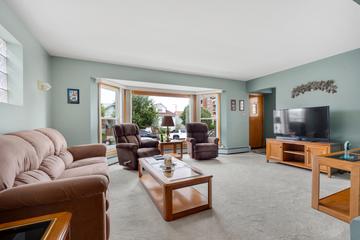 3222 N Natchez Ave., Chicago, IL 60634