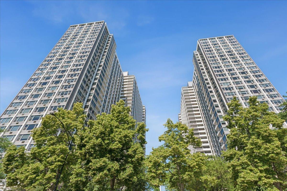 4250 N Marine Dr. #531, Chicago, IL 60613