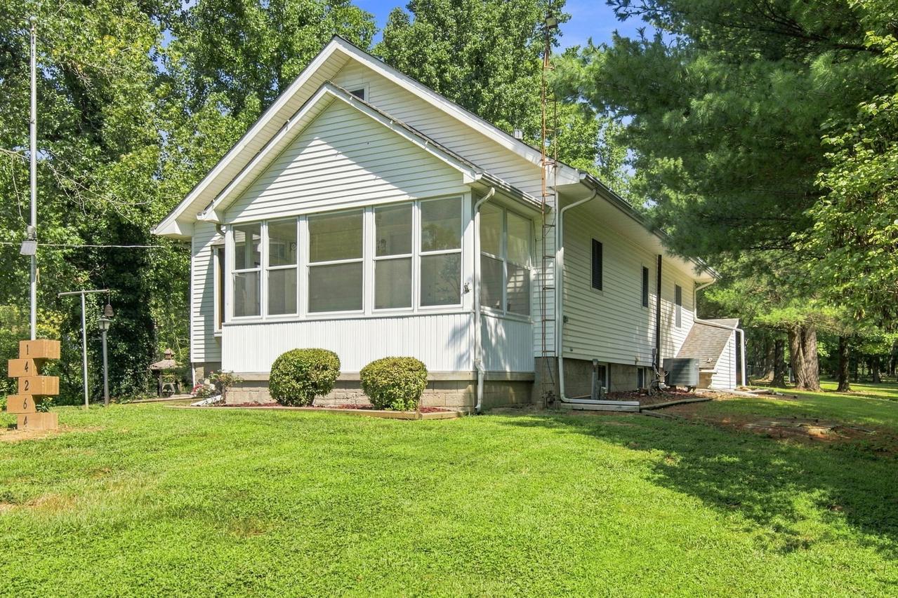 14264 Mustang Rd., Marion, IL 62959