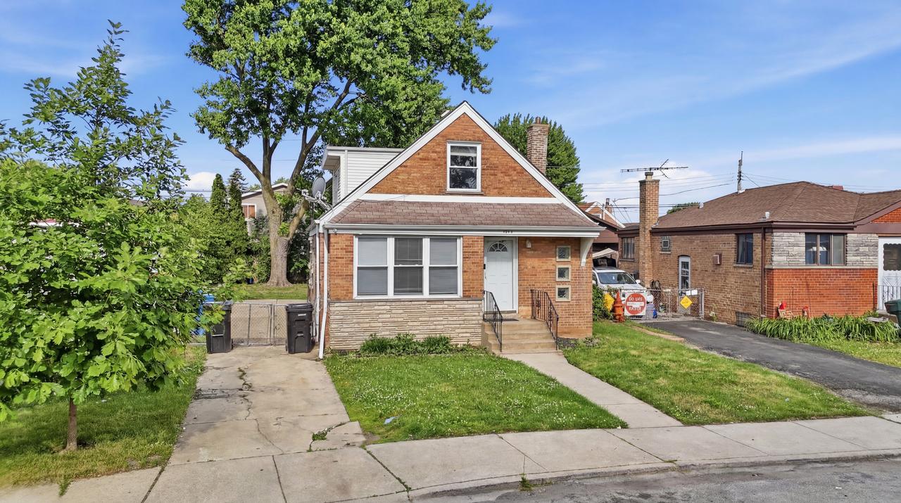 7836 S Kedvale Ave., Chicago, IL 60652