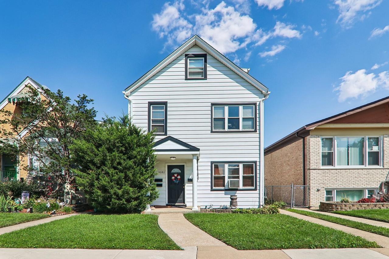 3541 N Neenah Ave., Chicago, IL 60634