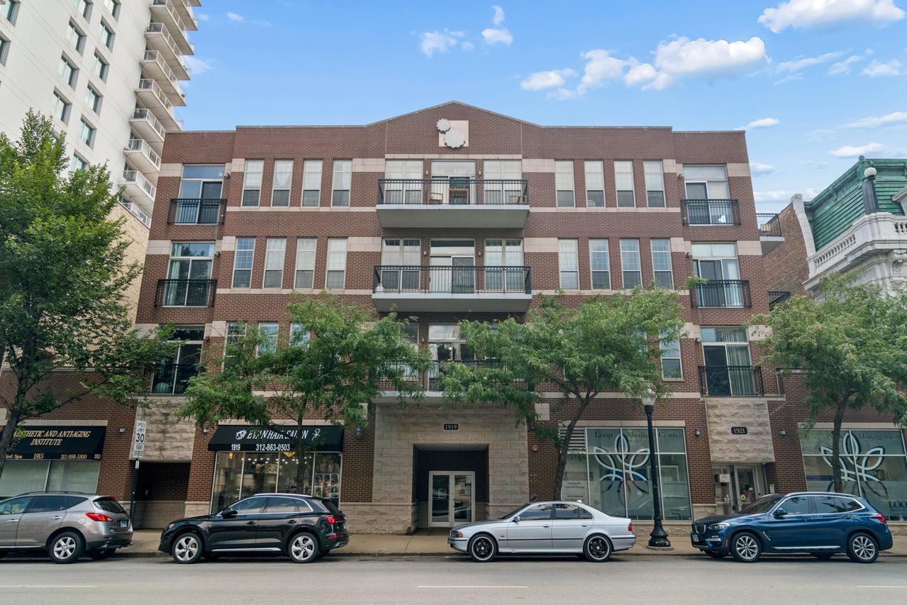 1919 S Michigan Ave. #200, Chicago, IL 60616