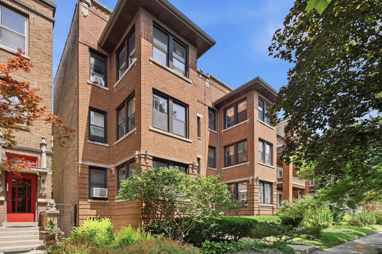 1236 W Columbia Ave. #1E, Chicago, IL 60626