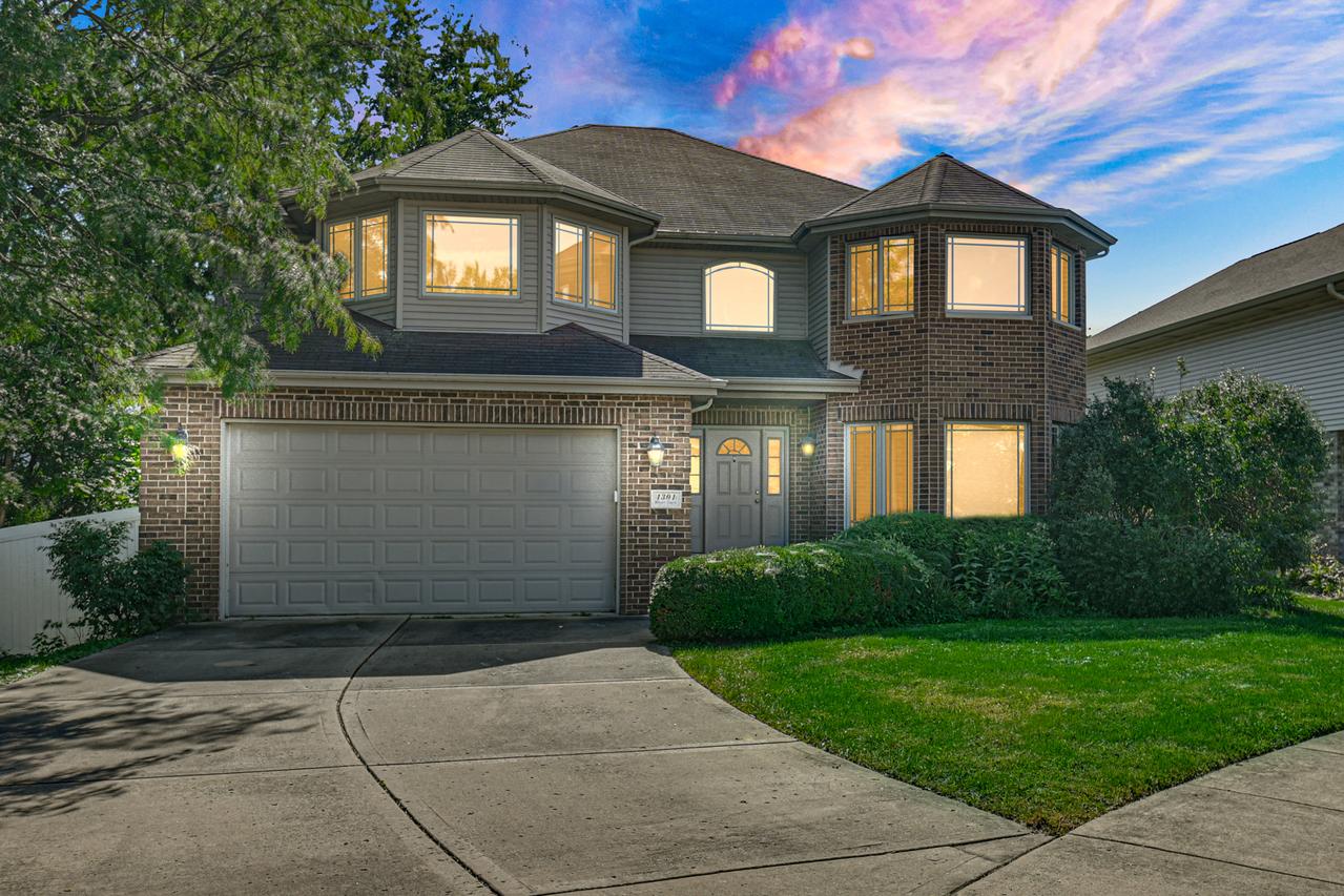 1301 Meyer Ct., Homewood, IL 60430