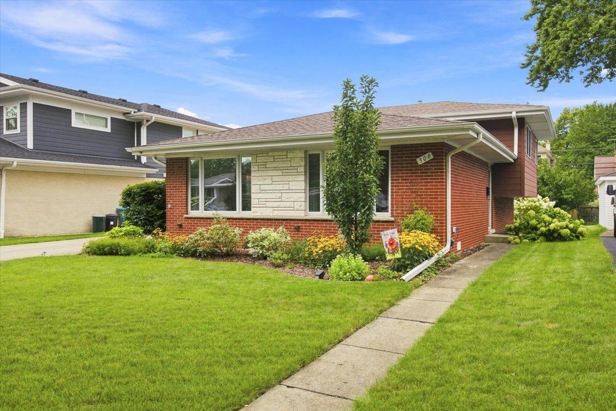 506 N Elmhurst Ave., Mount Prospect, IL 60056
