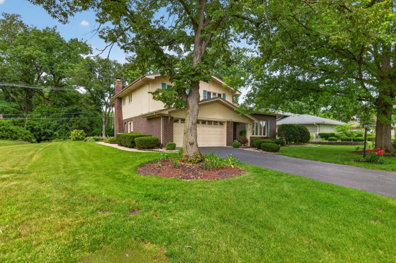 13030 S Cypress Ln., Palos Heights, IL 60463