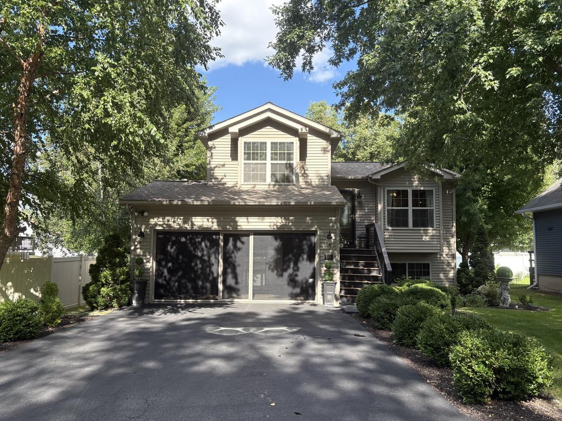 110 Swanson St., Ottawa, IL 61350