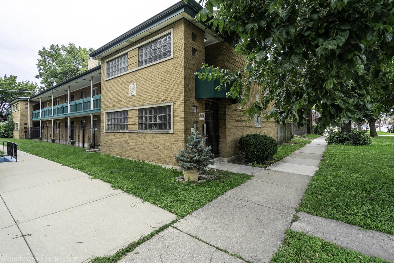 651 South Blvd. #3, Oak Park, IL 60302