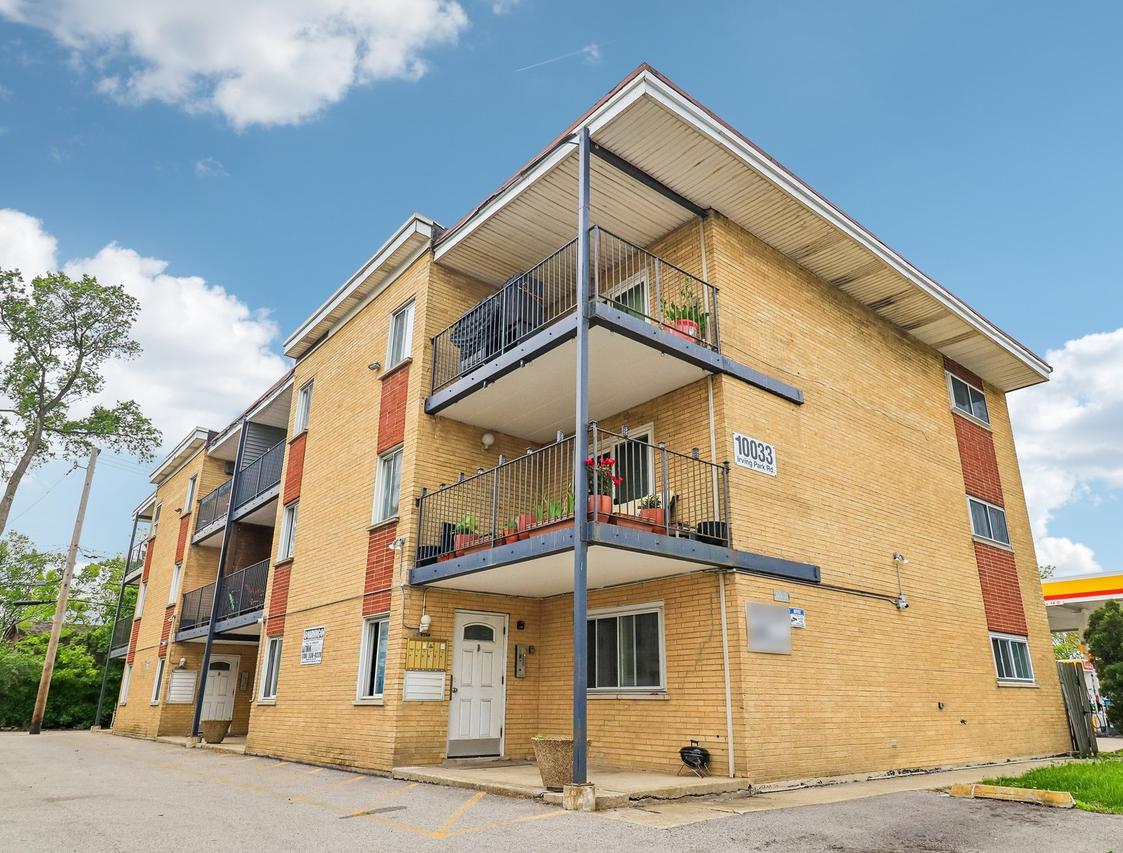 10033 Irving Park Rd. #1B, Schiller Park, IL 60176