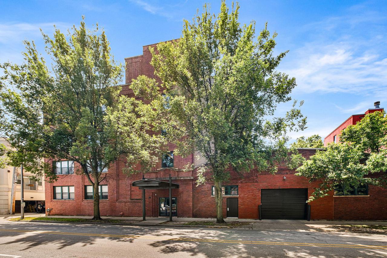 7240 Franklin St. #2C, Forest Park, IL 60130