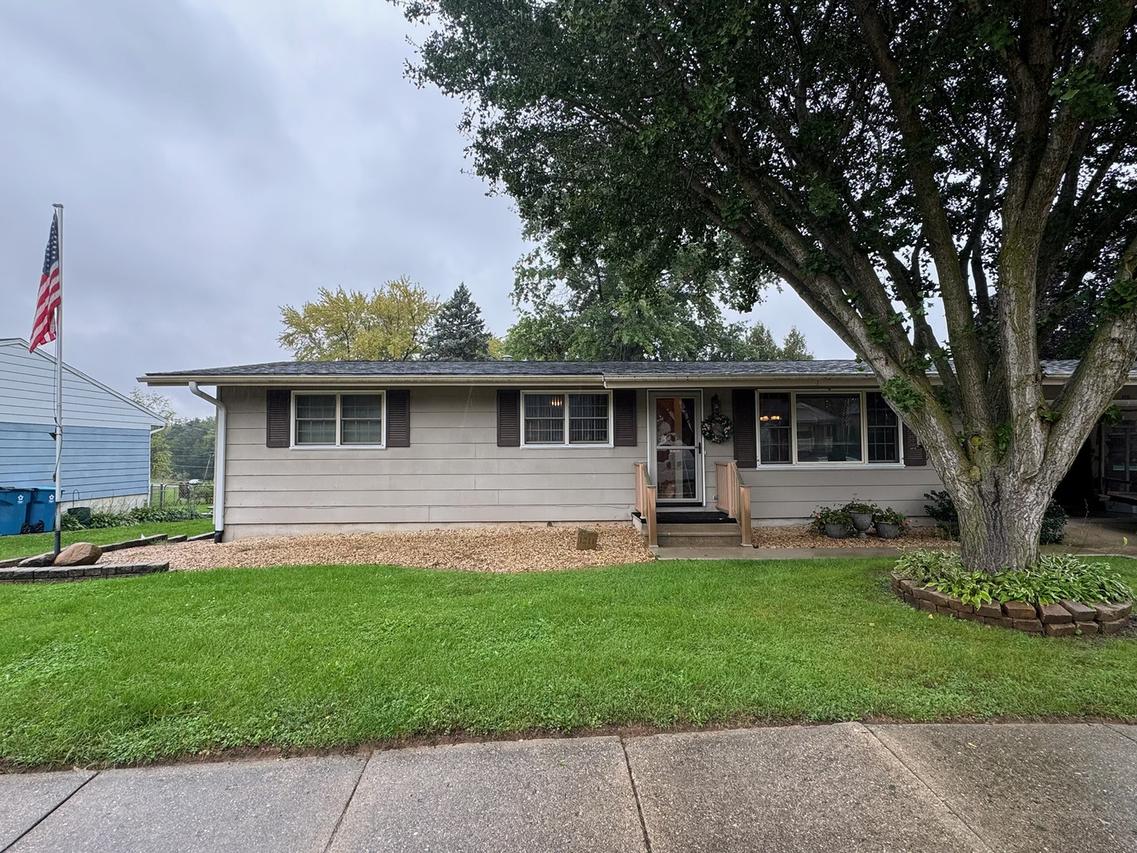 1211 Goral Ct., Dixon, IL 61021