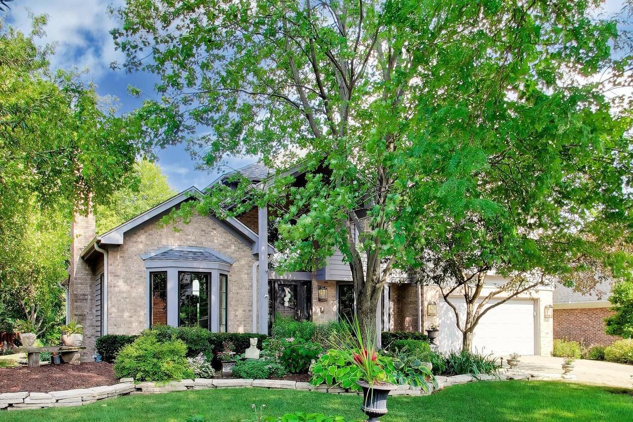 1309 S Pine Ave., Arlington Heights, IL 60005