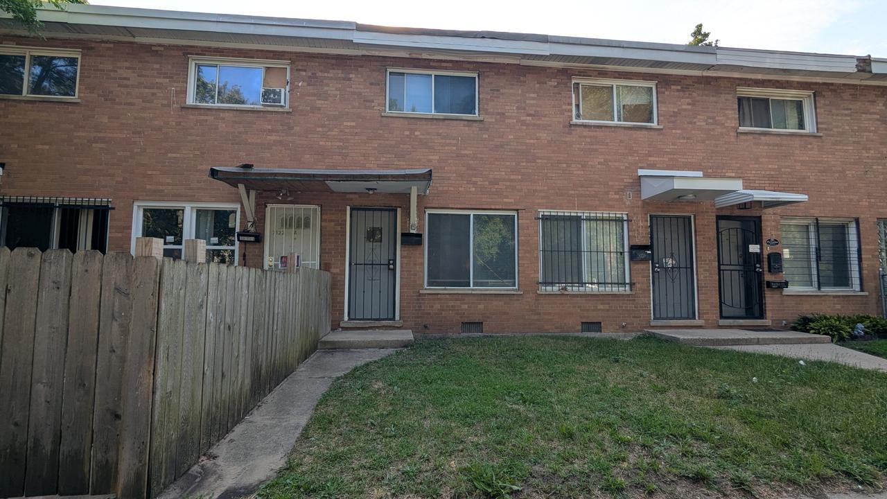 7122 S Parnell Ave. #B, Chicago, IL 60621