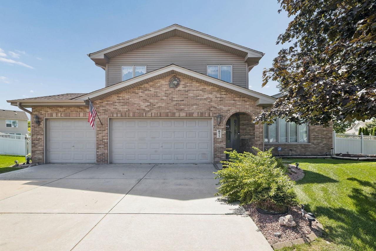 611 Flanagan Dr., Minooka, IL 60447