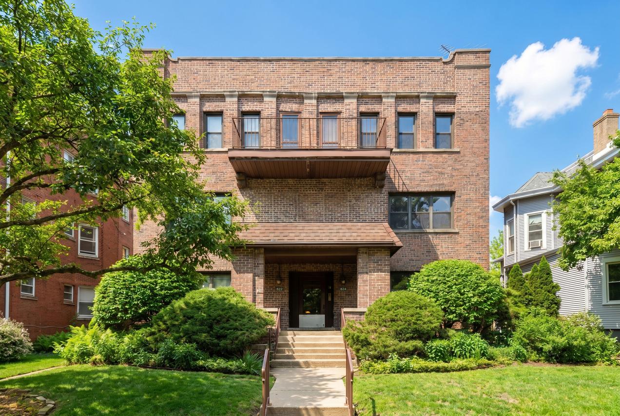 824 Hinman Ave. #3N, Evanston, IL 60202