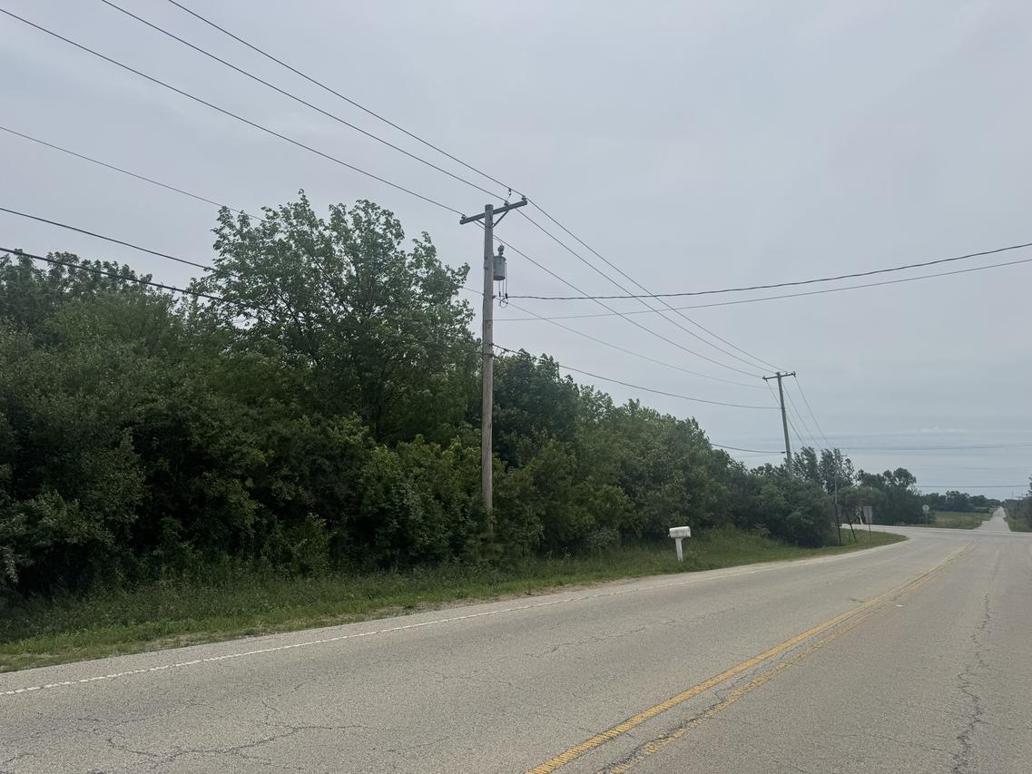 25449 S 88th Ave., Frankfort, IL 60423