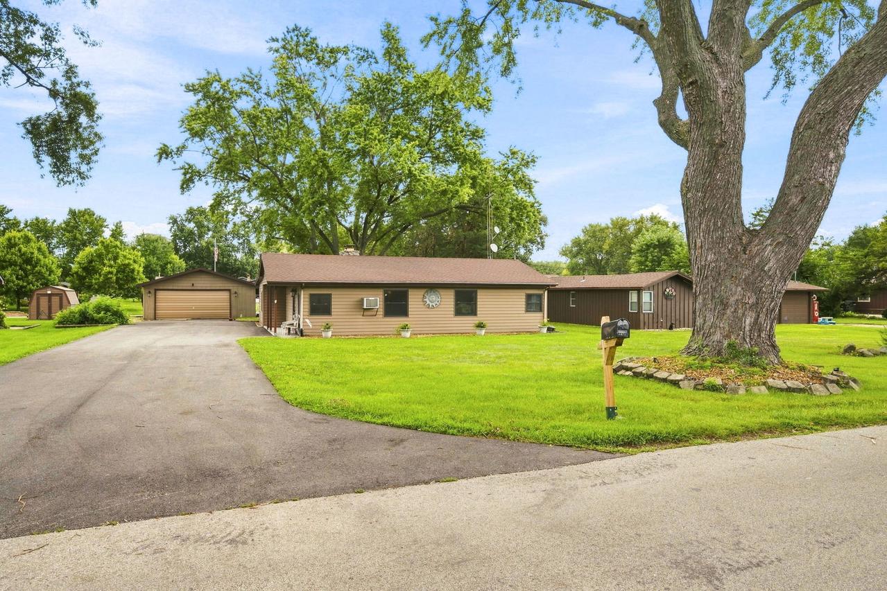 8726 E Mallard Ln., Wilmington, IL 60481