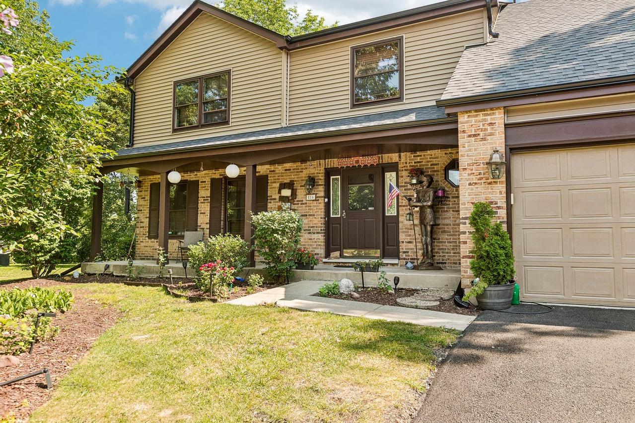 816 Bonnie Brae Ln., Bolingbrook, IL 60440