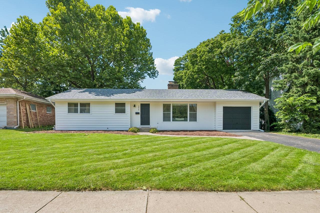 394 Bryant Ave., Glen Ellyn, IL 60137
