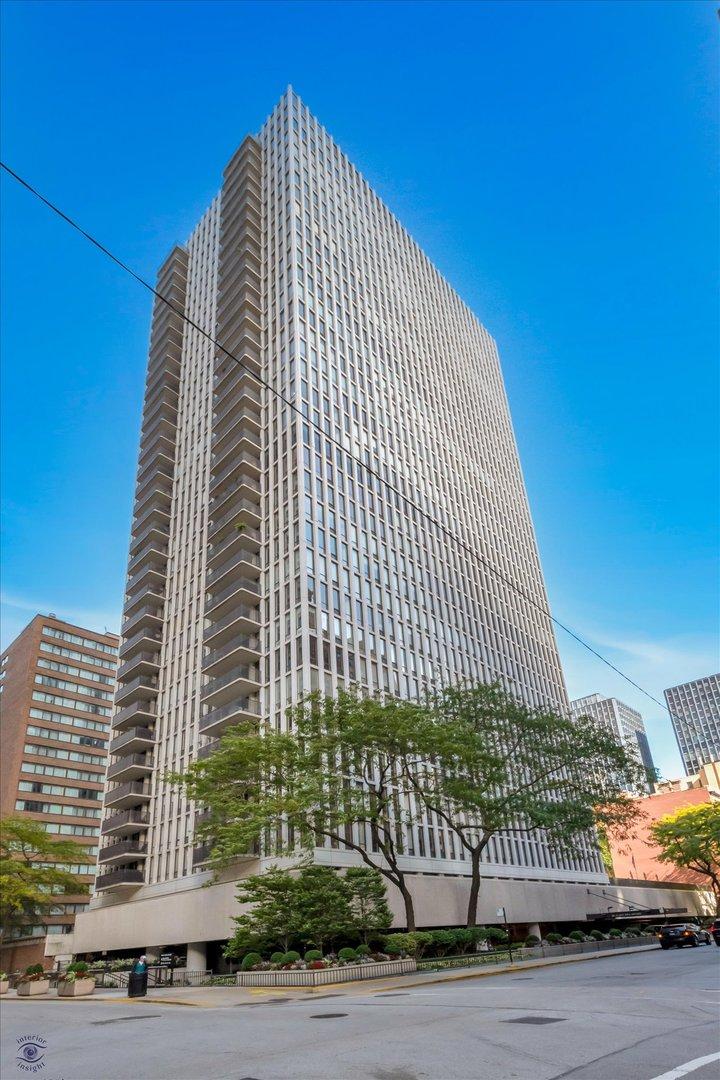 200 E Delaware Pl. #5A, Chicago, IL 60611