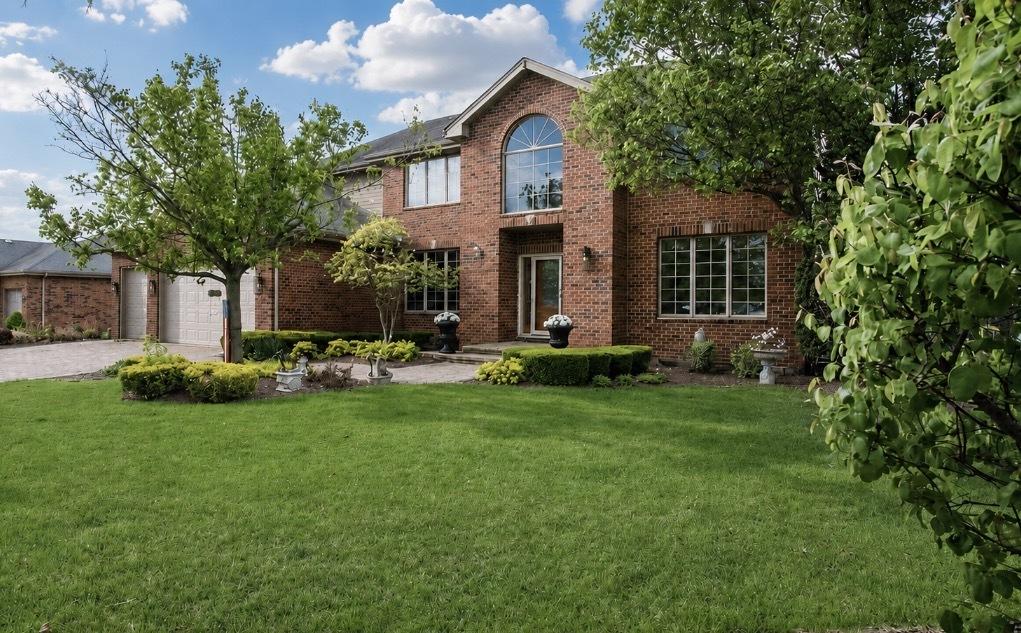 2910 Ryan Dr., New Lenox, IL 60451