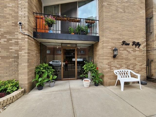 550 Ida St. #4sw, Des Plaines, IL 60016