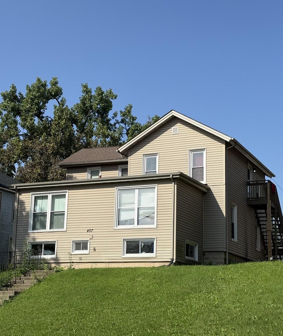 407 N Center St., Joliet, IL 60435
