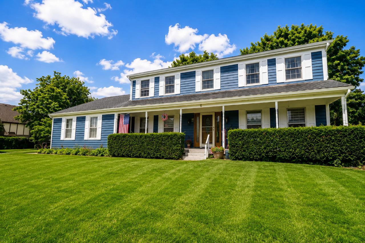 6 Heather Ln., Hawthorn Woods, IL 60047