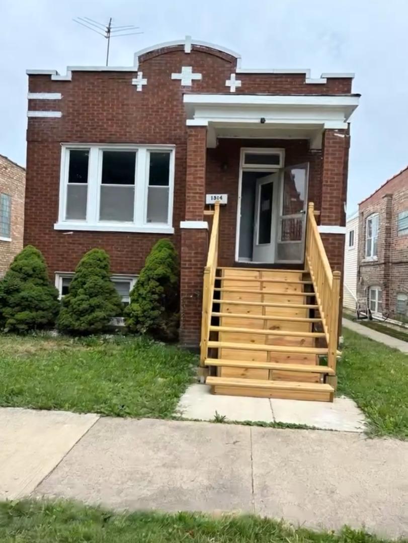 1314 S 61st Ct., Cicero, IL 60804