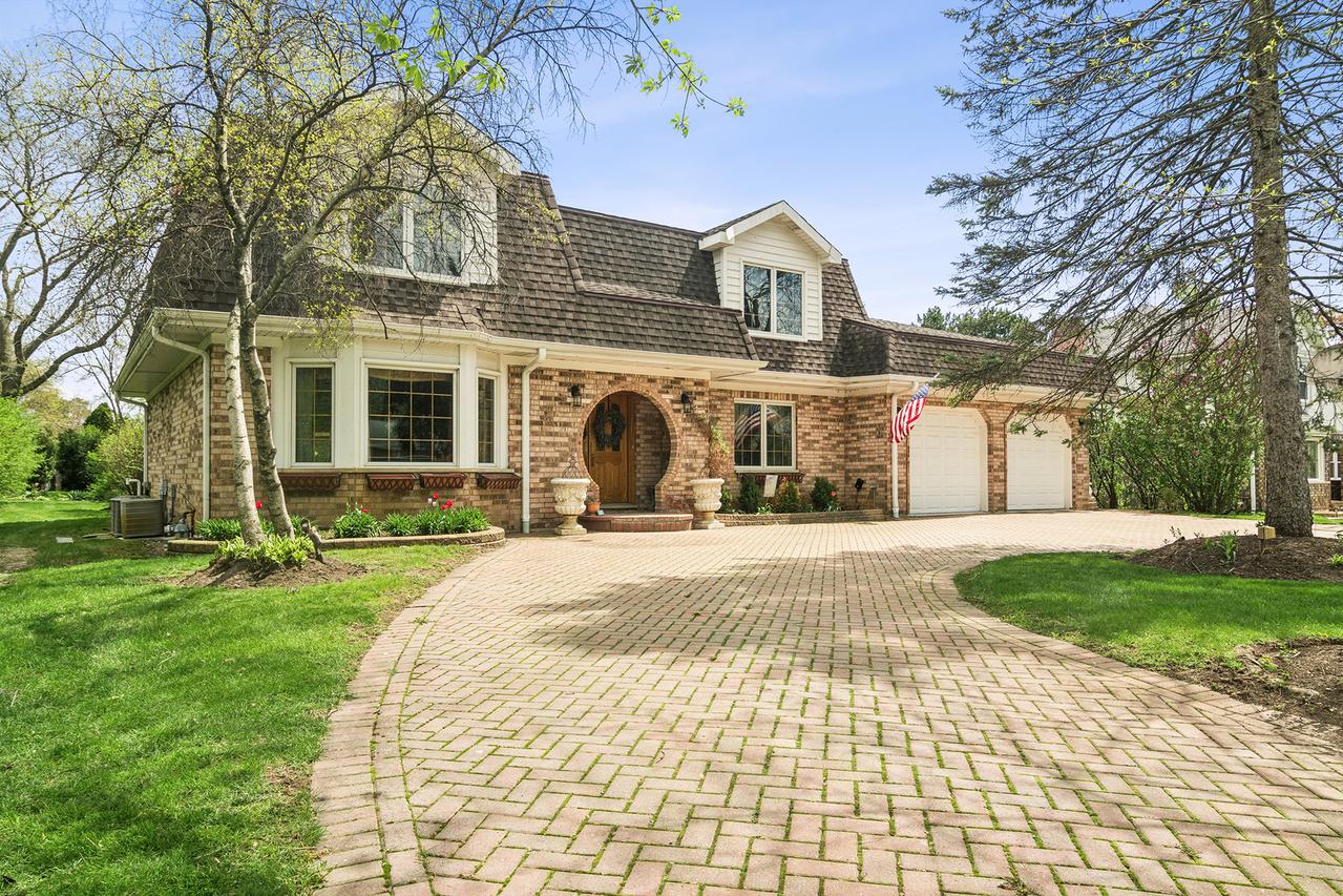 803 Waltz Ct., Prospect Heights, IL 60070