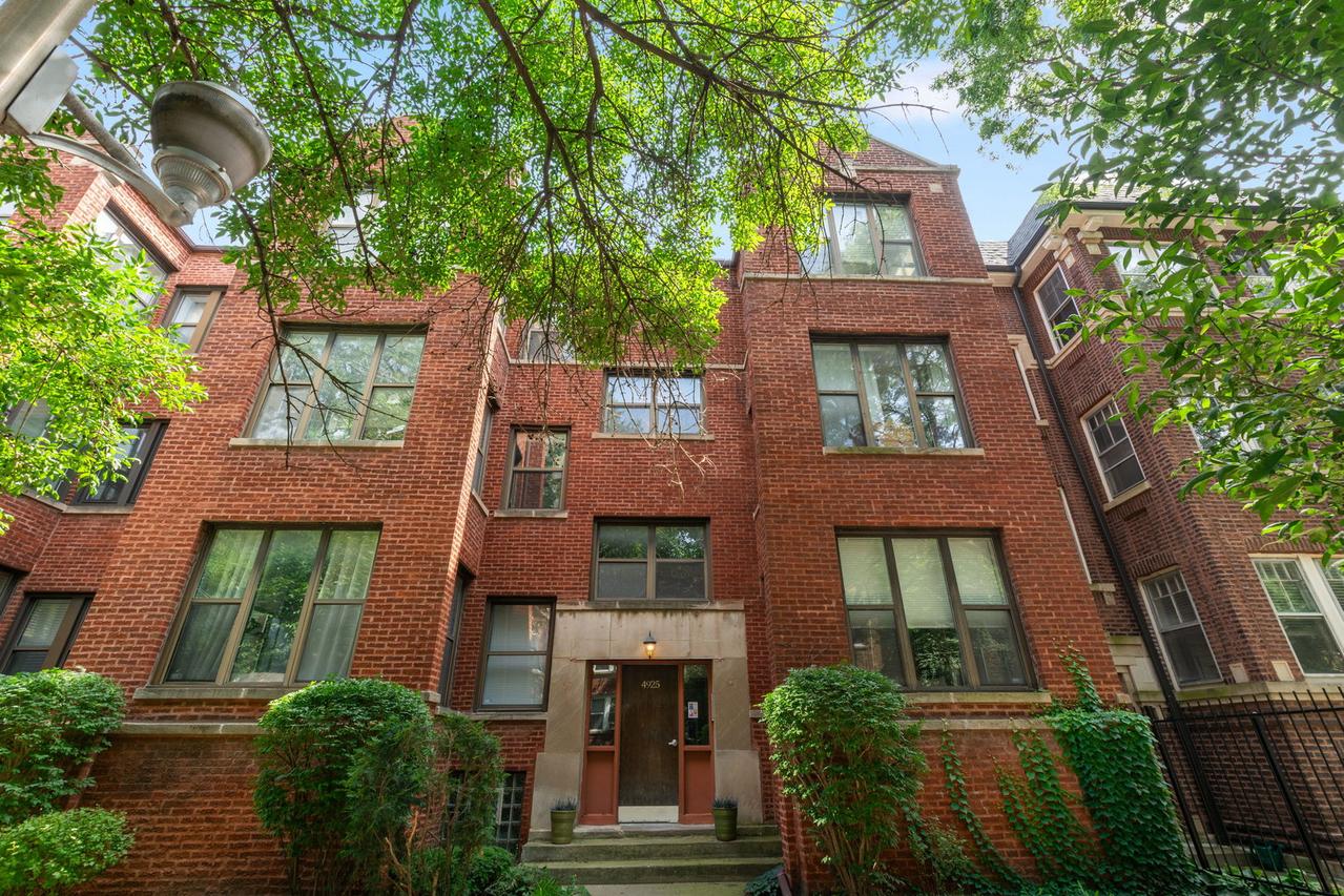 4925 N Glenwood Ave. #3E, Chicago, IL 60640