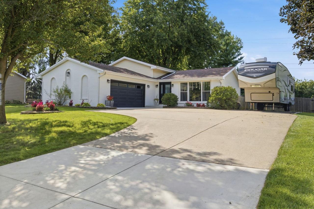 15162 S Thomas Ct., Plainfield, IL 60544
