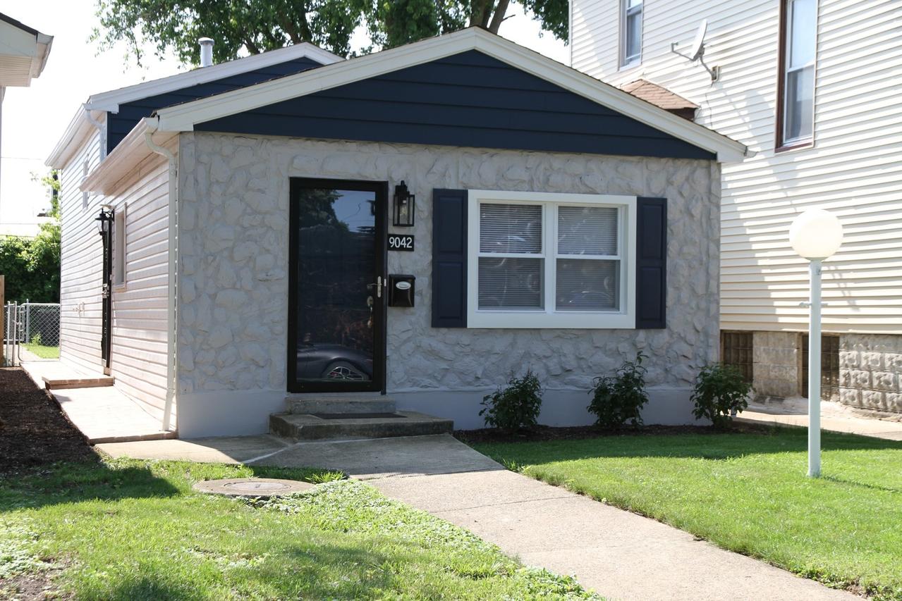 9042 S Emerald Ave., Chicago, IL 60620