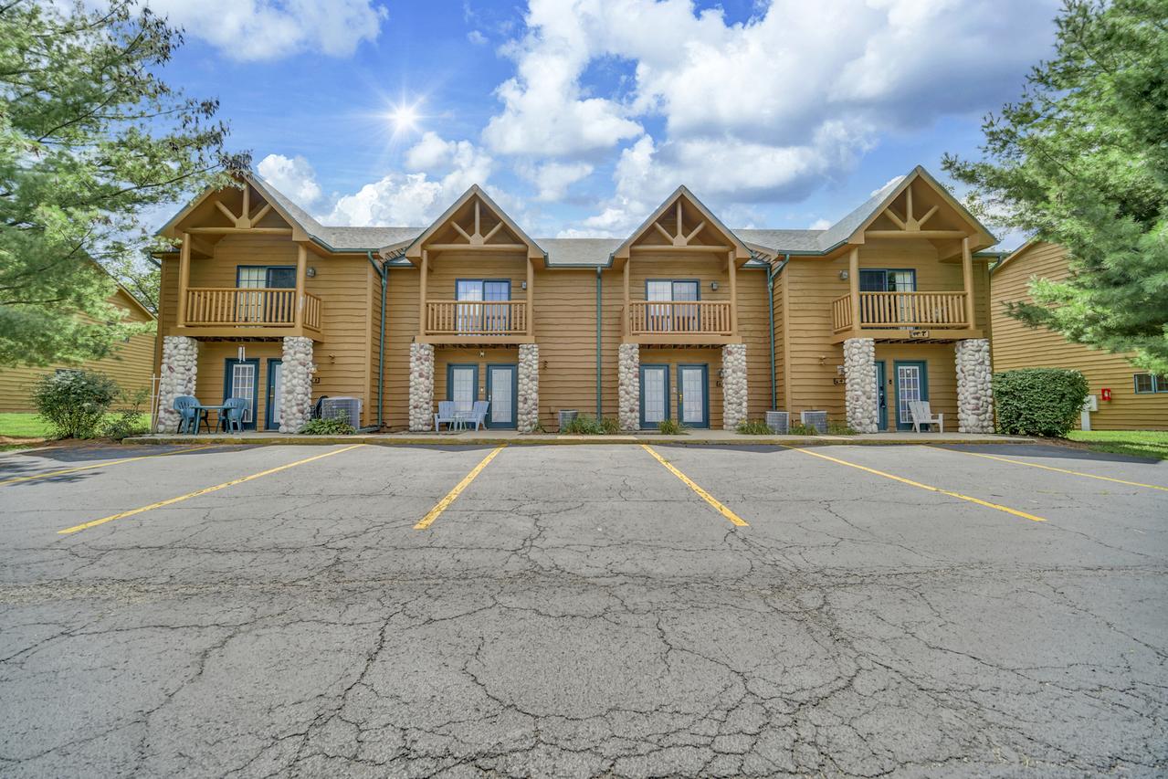 2643 N Il Route 178 Hwy. #T-2, Utica, IL 61373