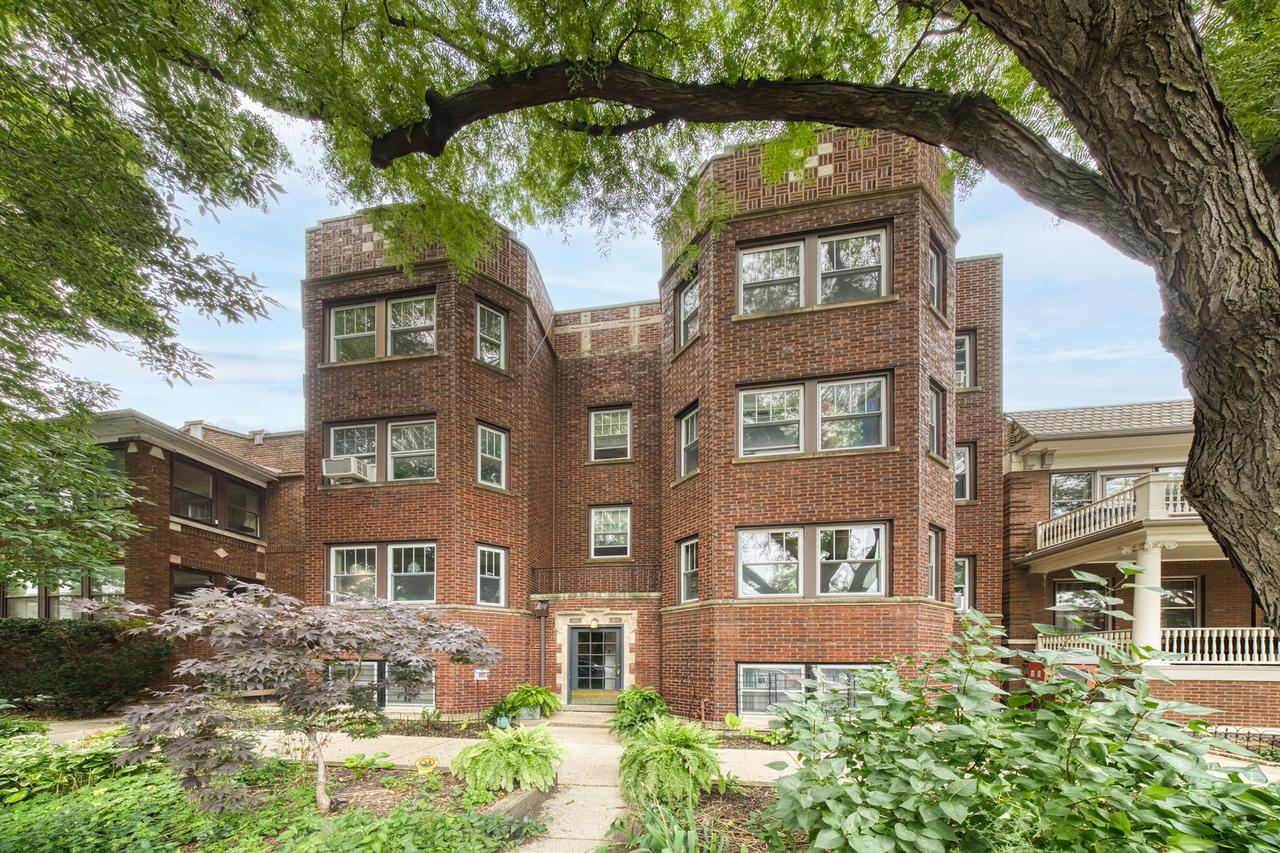 1456 W Hollywood Ave. #3W, Chicago, IL 60660