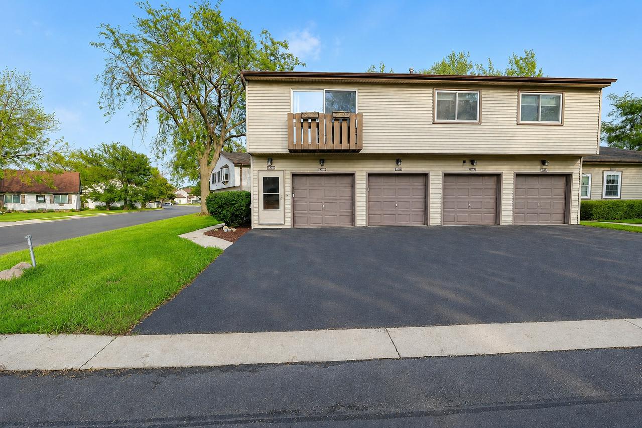 20209 S Graceland Ln., Frankfort, IL 60423