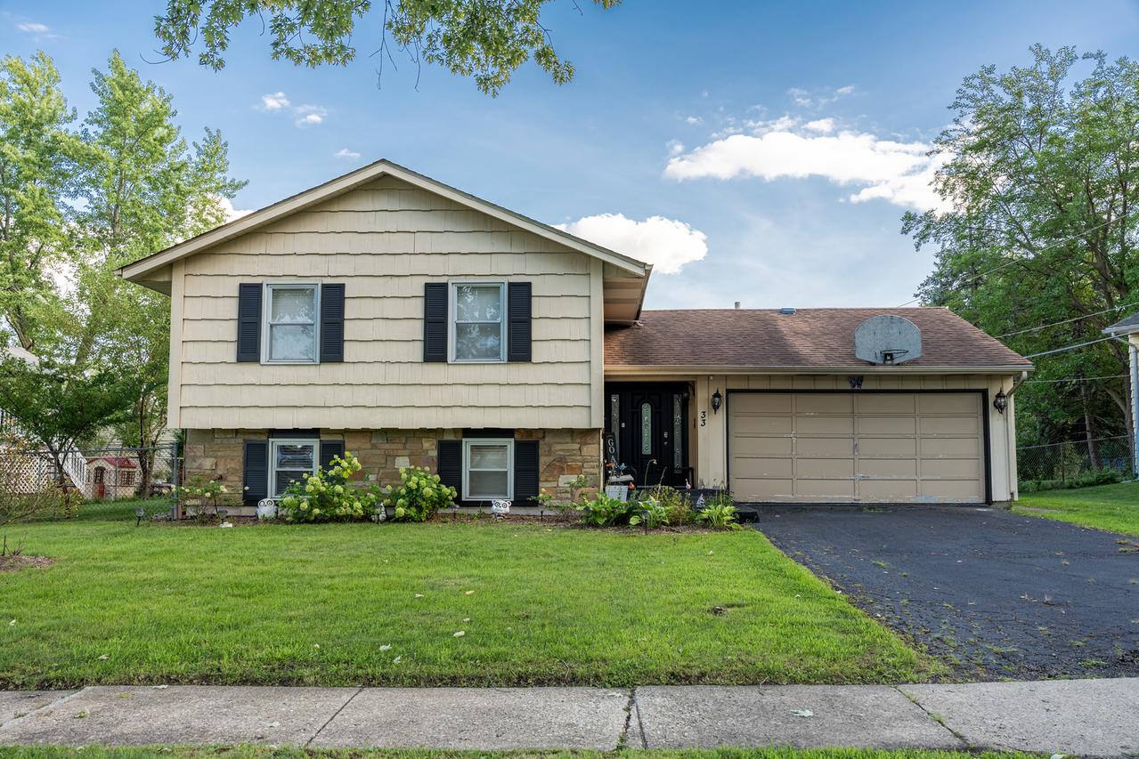 33 Jacobsen Ave., Glendale Heights, IL 60139