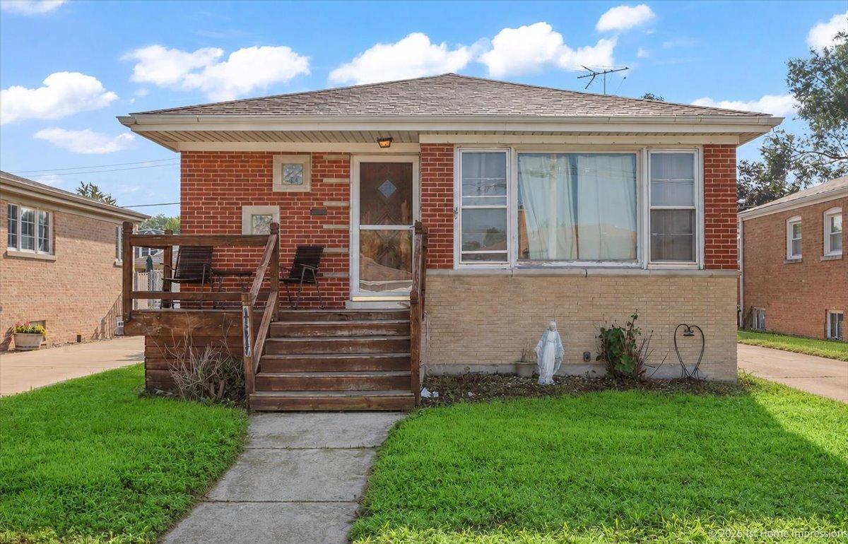 10727 S Millard Ave., Chicago, IL 60655