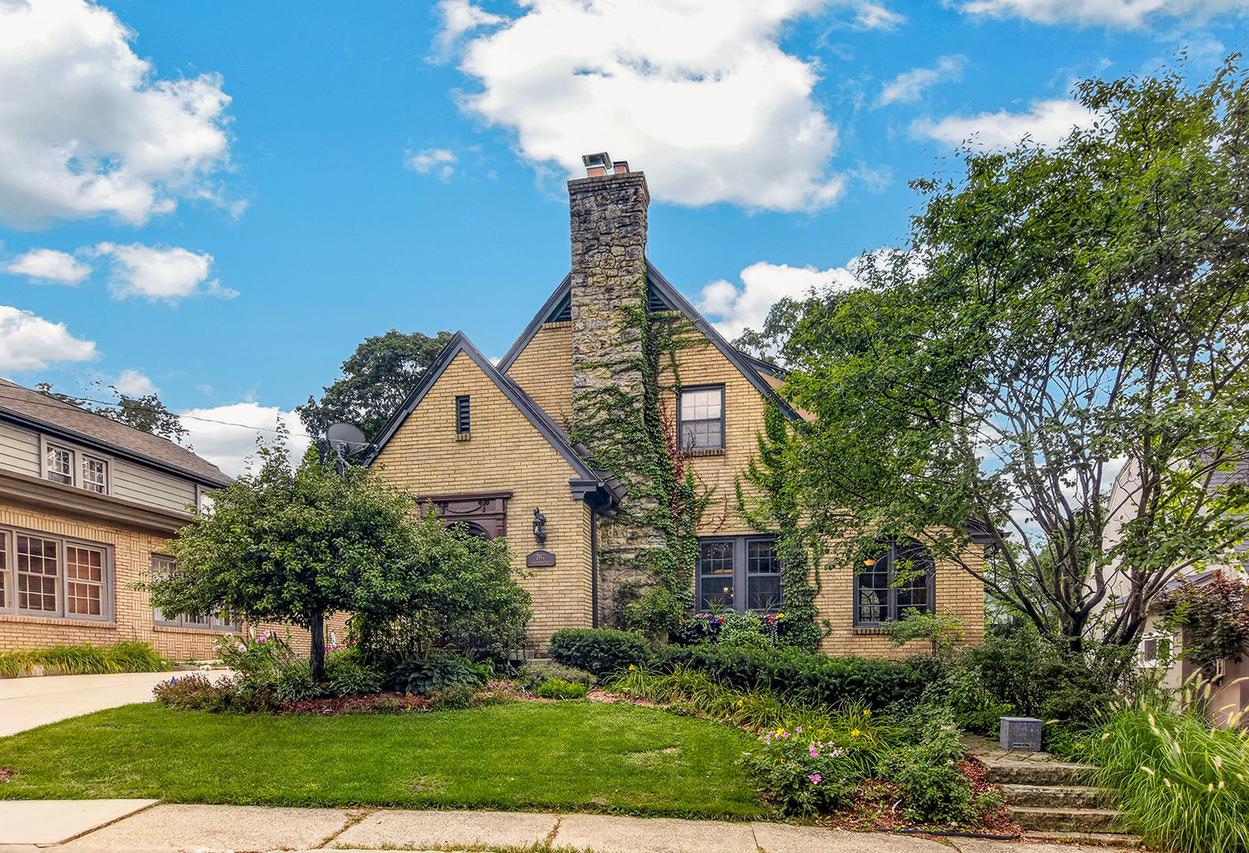 2117 Princeton Ave., Rockford, IL 61107
