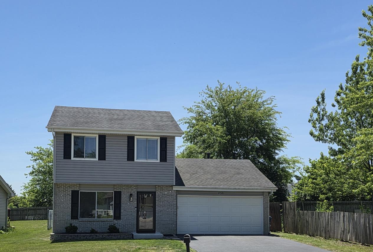 2475 Ridge Ave., Aurora, IL 60504