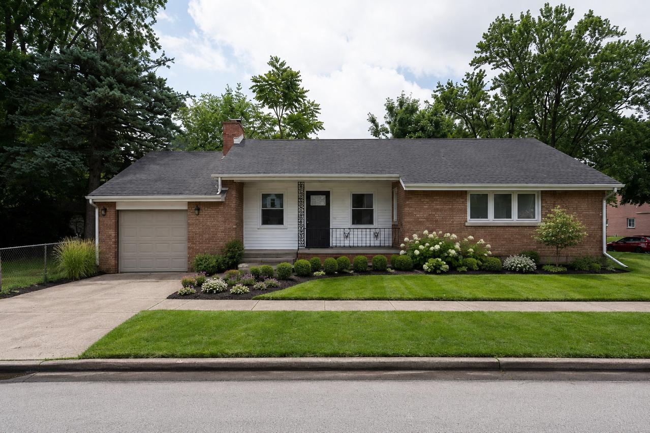 14201 S Wentworth Ave., Riverdale, IL 60827