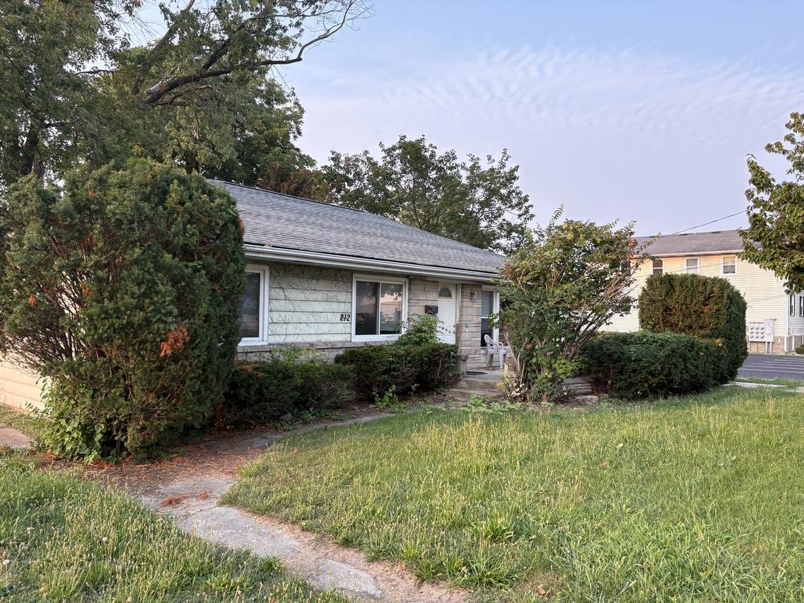 212 W Locust St., Normal, IL 61761