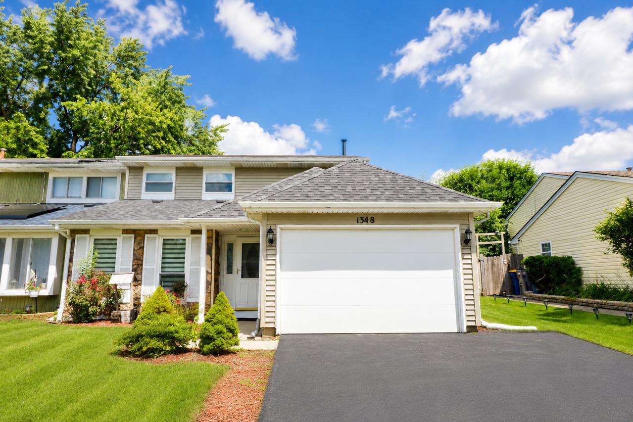 1348 Inverness Dr., Elgin, IL 60120