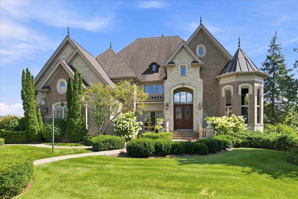 5N155 Prairie Rose Dr., St. Charles, IL 60175
