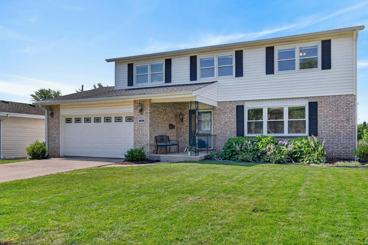1829 W Catalpa Ln., Mount Prospect, IL 60056
