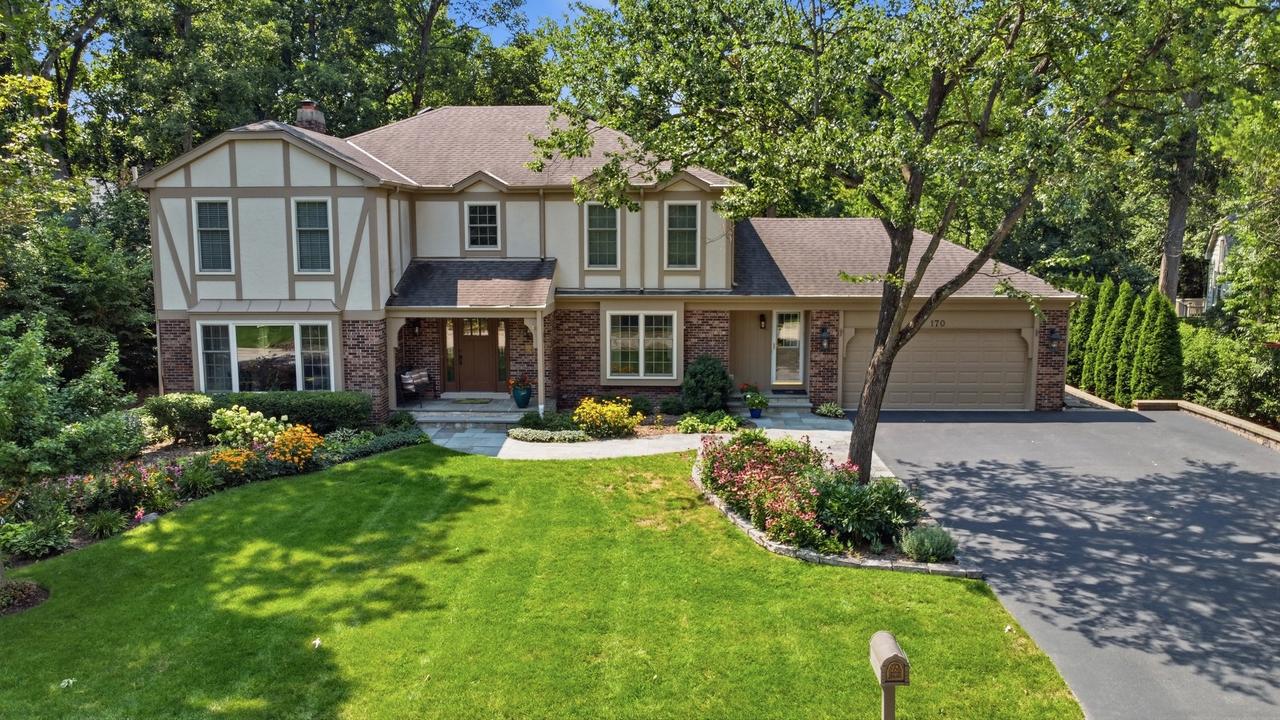 170 Dover Cir., Lincolnshire, IL 60045