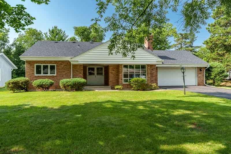 5803 Clarendon Dr., Rockford, IL 61114