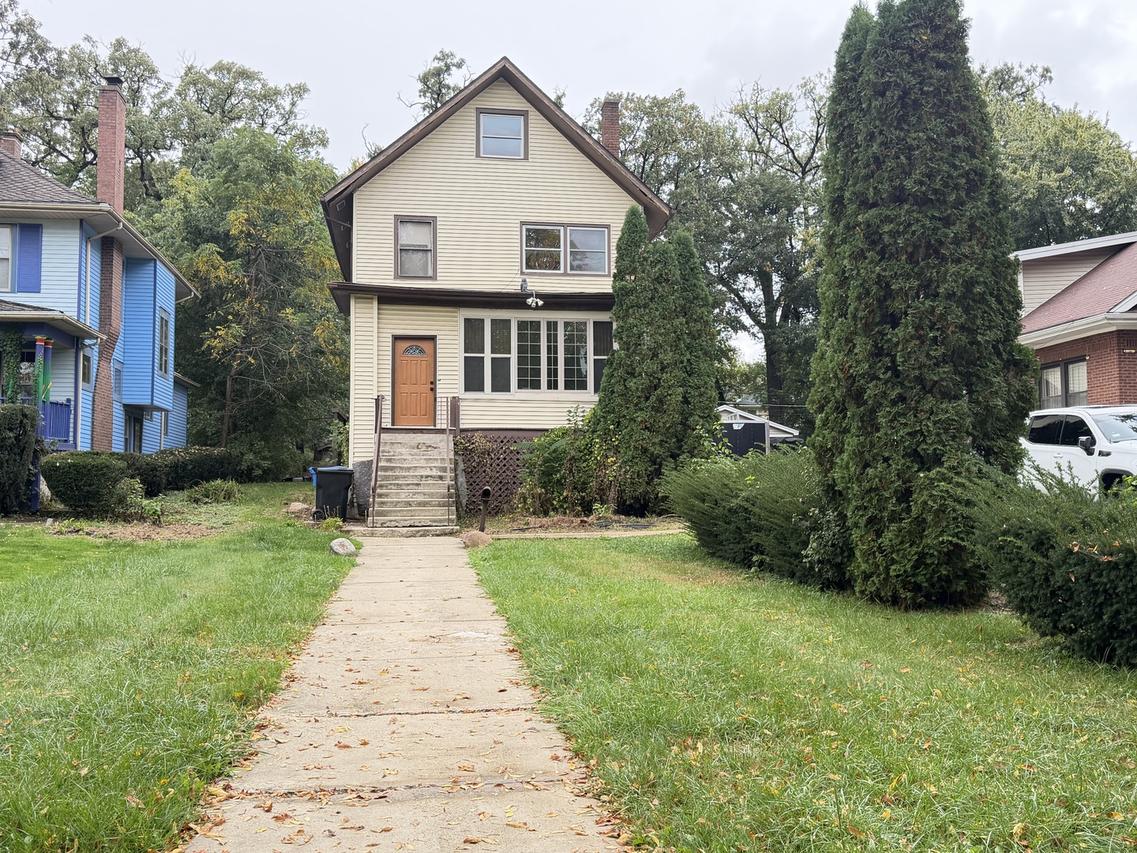 9756 S Prospect Ave., Chicago, IL 60643